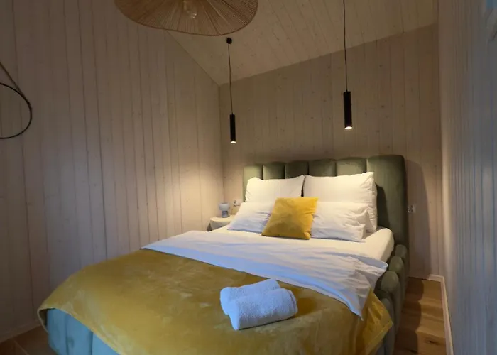 Stodoly Slona Zatoka Semesterbostad