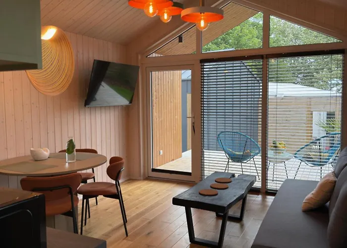 Semesterbostad Stodoly Slona Zatoka *